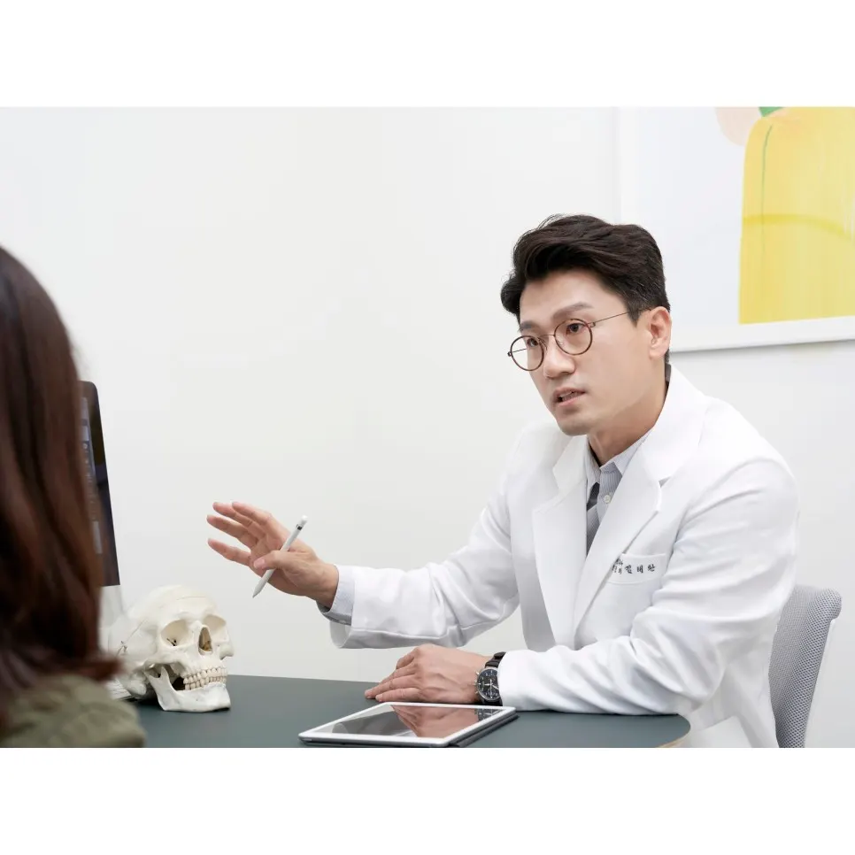 1stbutton Rhinoplasty clinic (첫단추의원)