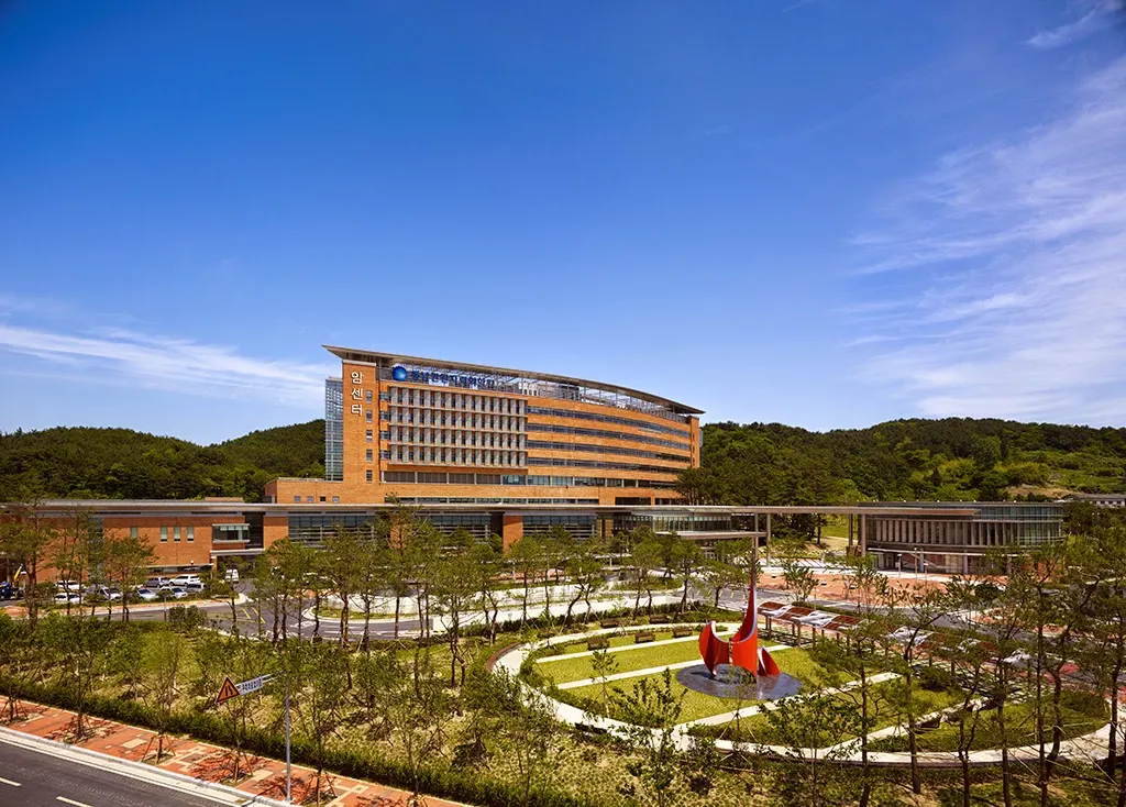 DIRAMS Korea Cancer Center Hospital(KCCH) (동남권원자력의학원 원자력병원)
