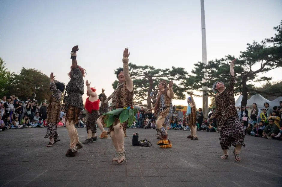 Gangdong Prehistoric Culture Festival (강동선사문화축제)