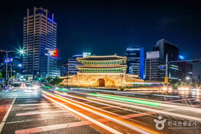 Sungnyemun Gate — Seoul