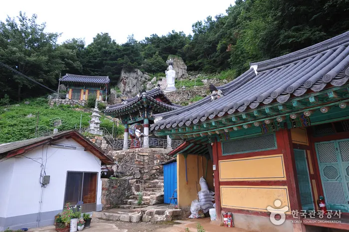 Jeonju Donggosa Temple (동고사 (전주))