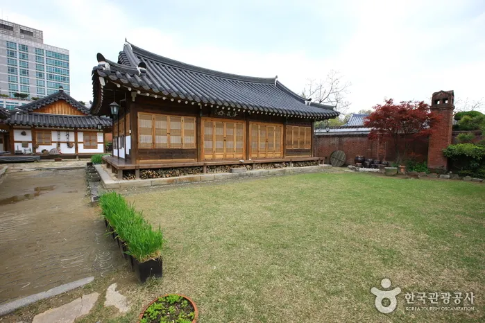 Dongnagwon House — Jeonju