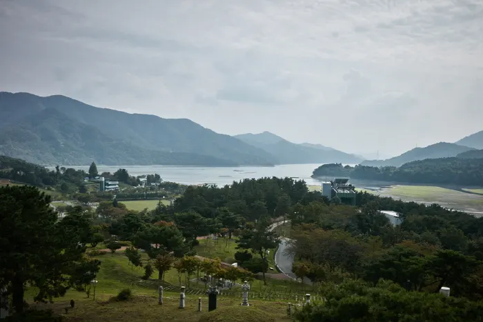 Jangseongho Tourist Area (장성호관광지)